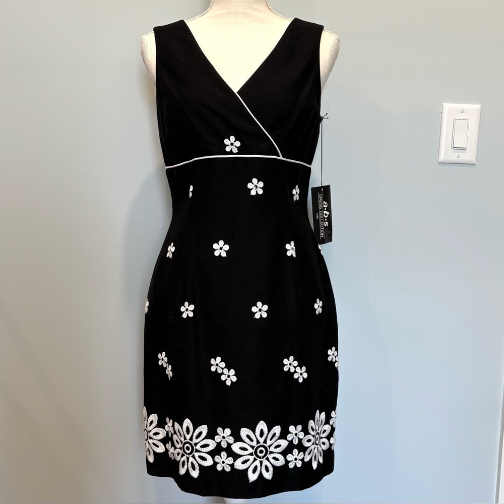 ABS Allen Schwartz Shift Sundress Black White Flowers 8 NWT $180